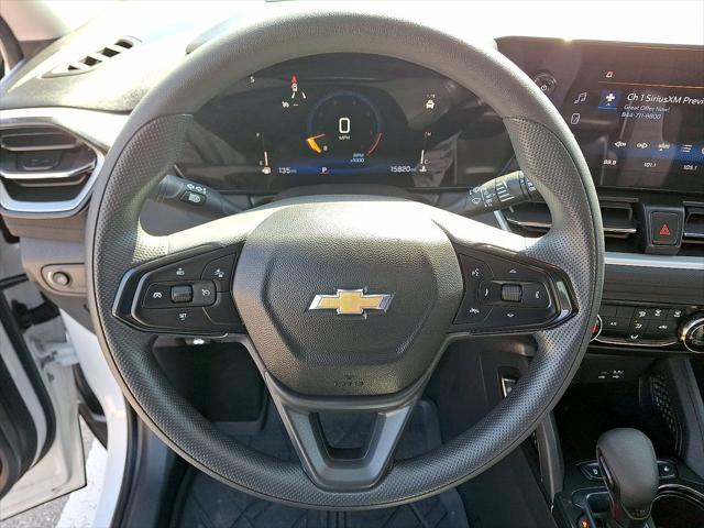 2025 Chevrolet Trailblazer LS - Photo 16