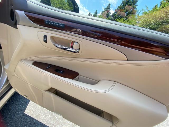 2015 Lexus LS 460 Unknown