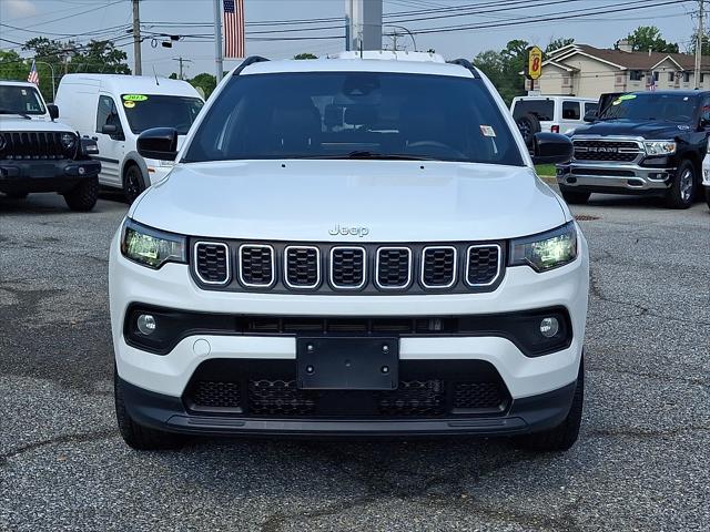 2024 Jeep Compass Latitude 4x4 2024 Jeep Compass Latitude 4x4