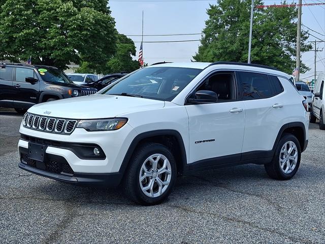 2024 Jeep Compass Latitude 4x4 2024 Jeep Compass Latitude 4x4