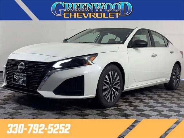 2025 Nissan Altima SV FWD for sale in Youngstown, OH