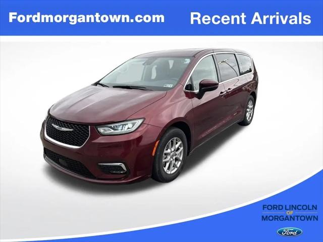 2023 Chrysler Pacifica Touring L for sale in Morgantown, WV