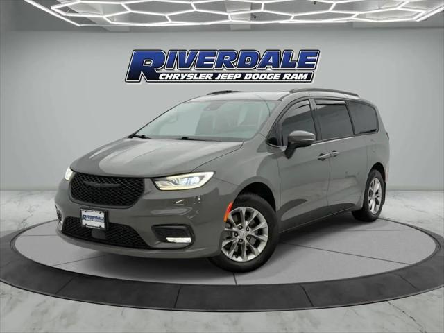 2023 Chrysler Pacifica Touring L AWD for sale in Bronx, NY