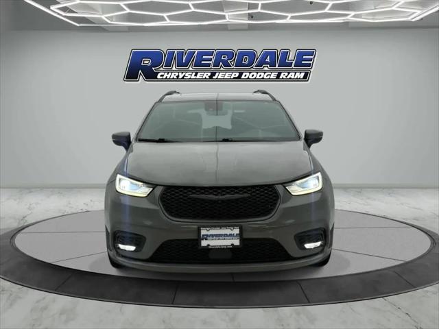 2023 Chrysler Pacifica Touring L AWD