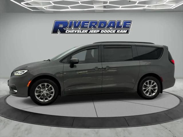 2023 Chrysler Pacifica Touring L AWD