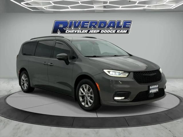 2023 Chrysler Pacifica Touring L AWD