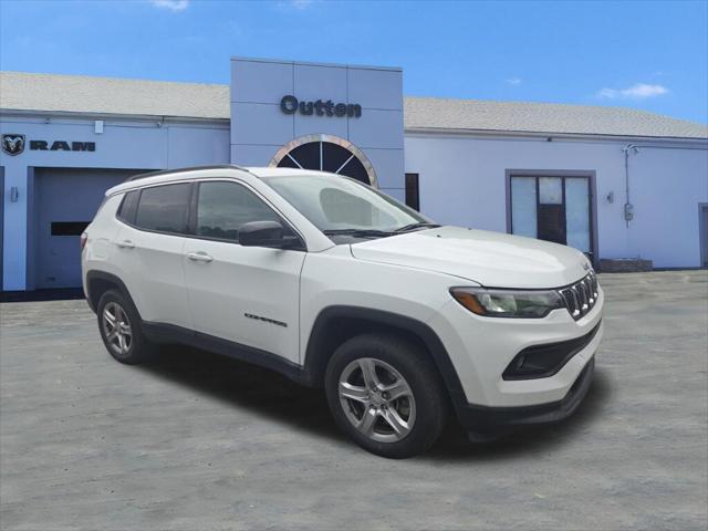2024 Jeep Compass Latitude 4x4 2024 Jeep Compass Latitude 4x4