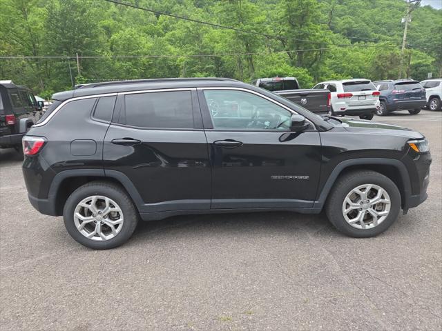 2024 Jeep Compass Latitude 4x4 2024 Jeep Compass Latitude 4x4