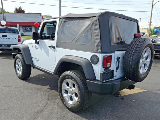 2016 Jeep Wrangler Willys Wheeler 2016 Jeep Wrangler Willys Wheeler