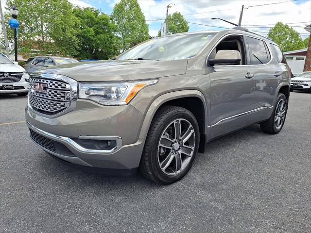 2019 GMC Acadia Denali 2019 GMC Acadia Denali