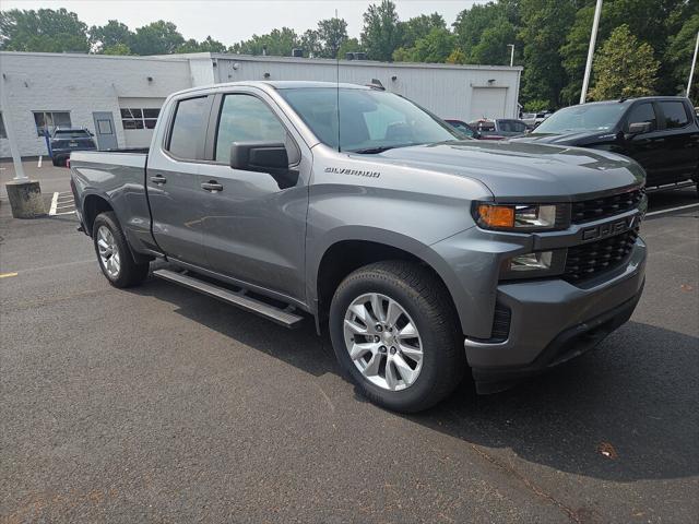 2021 Chevrolet Silverado 1500 4WD Double Cab Standard Bed Custom 2021 Chevrolet Silverado 1500 4WD Double Cab Standard Bed Custom