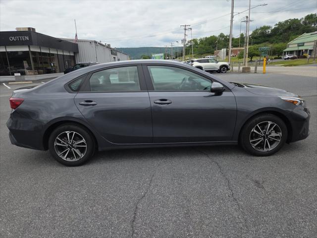 2023 Kia Forte LXS 2023 Kia Forte LXS