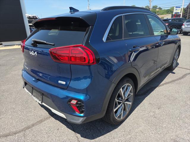 2022 Kia Niro Touring SE 2022 Kia Niro Touring SE