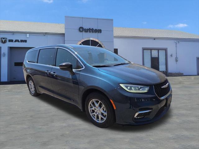 2025 Chrysler Pacifica Select 2025 Chrysler Pacifica Select