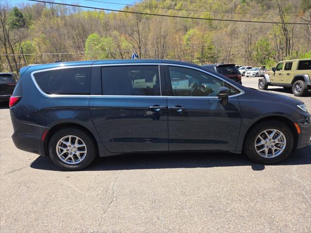 2025 Chrysler Pacifica Select 2025 Chrysler Pacifica Select