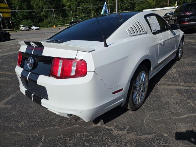 2014 Ford Mustang V6