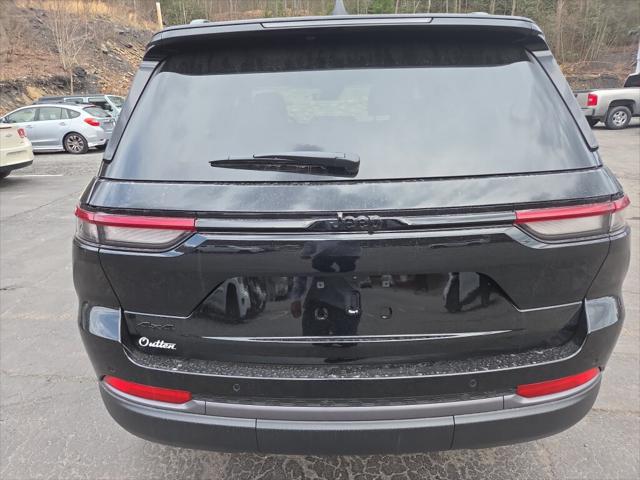 2026 Jeep Grand Cherokee GRAND CHEROKEE LAREDO ALTITUDE 4X4 2026 Jeep Grand Cherokee GRAND CHEROKEE LAREDO ALTITUDE 4X4