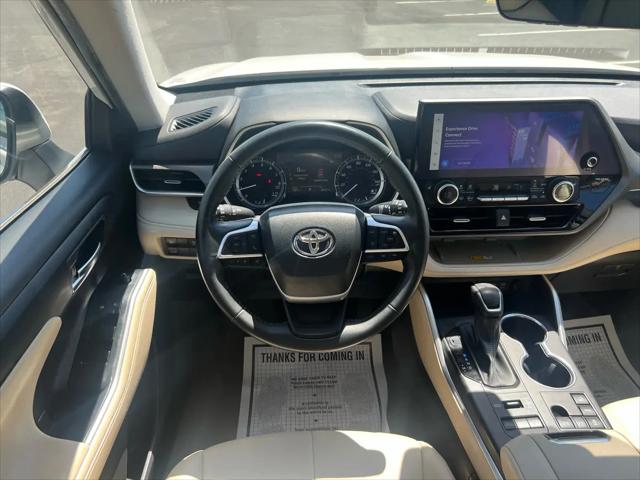 2023 Toyota Highlander XLE