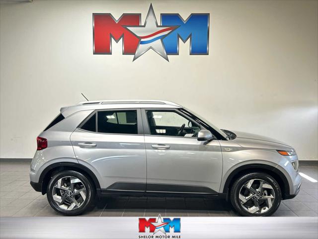 2023 Hyundai Venue SEL 2023 Hyundai Venue SEL