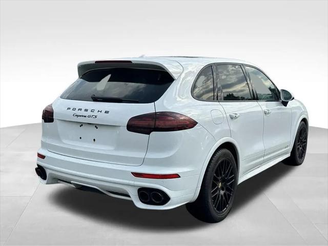 2016 Porsche Cayenne GTS