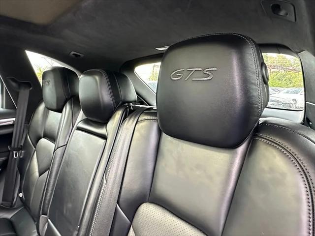 2016 Porsche Cayenne GTS