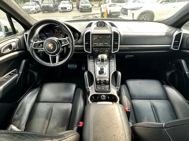 2016 Porsche Cayenne GTS