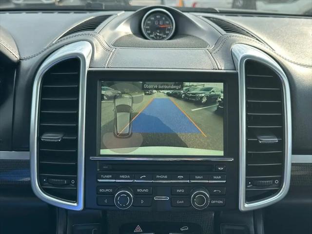 2016 Porsche Cayenne GTS
