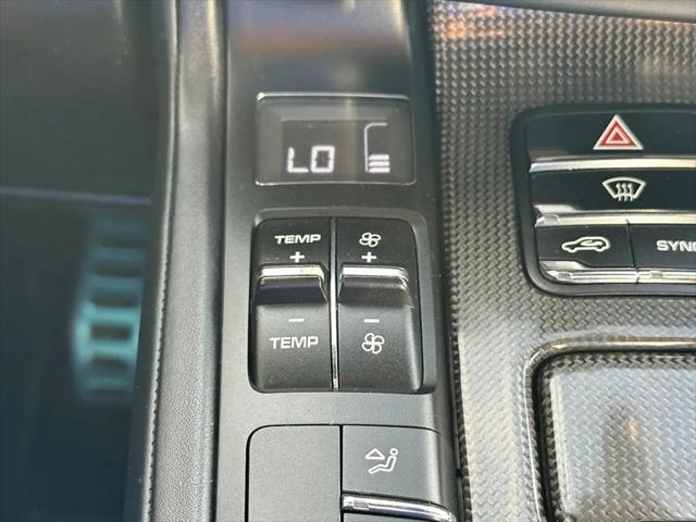 2016 Porsche Cayenne GTS