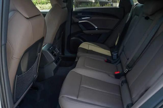 2026 Audi Q5 Premium Plus TFSI quattro S tronic