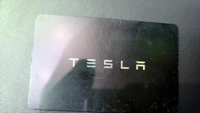 2022 Tesla Model 3 Rear-Wheel Drive