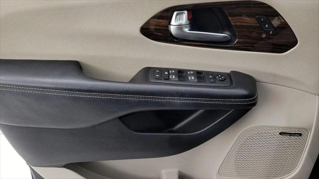 2021 Chrysler Pacifica Limited AWD