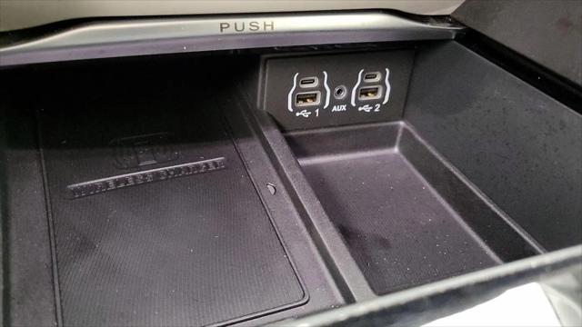 2021 Chrysler Pacifica Limited AWD