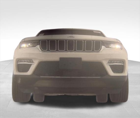 2022 Jeep Grand Cherokee 4xe Limited 4x4 2022 Jeep Grand Cherokee 4xe Limited 4x4