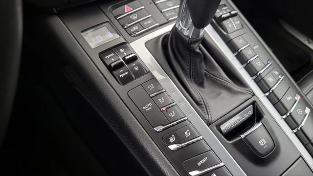 2021 Porsche Macan S