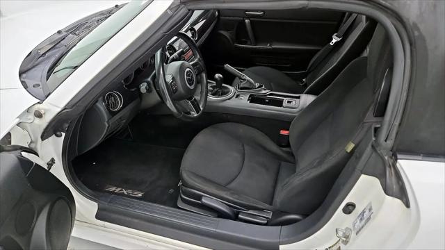 2015 Mazda MX-5 Sport