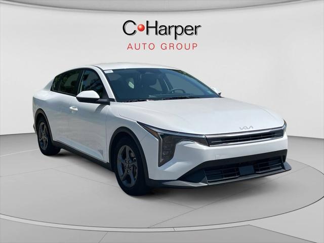 2025 Kia K4 LXS 2025 Kia K4 LXS
