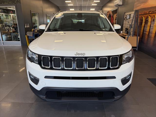 2020 Jeep Compass Latitude 4x4 2020 Jeep Compass Latitude 4x4