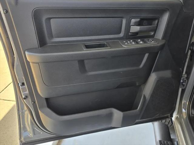 2026 Ram 3500 Tradesman Crew Cab 4x4 8' Box