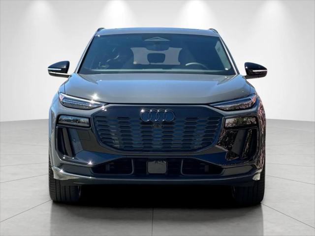 2027 Audi Q6 e-tron Premium quattro