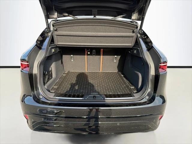 2026 Jaguar F-PACE R-Dynamic S P250 AWD Automatic