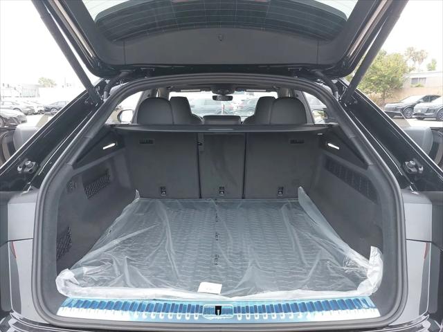 2026 Audi RS Q8 performance quattro tiptronic