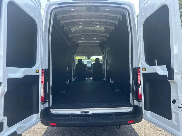 2026 Ford Transit Cargo Van T-250