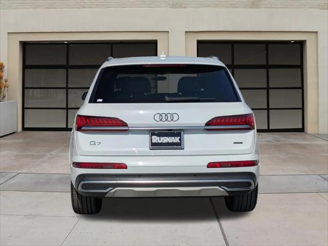 2023 Audi Q7 Premium 55 TFSI quattro Tiptronic