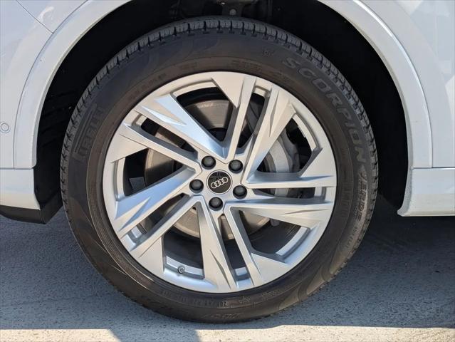 2023 Audi Q7 Premium 55 TFSI quattro Tiptronic