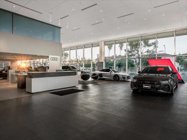 2023 Audi Q7 Premium 55 TFSI quattro Tiptronic