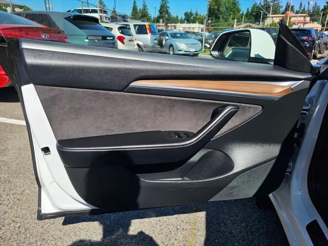2021 Tesla Model 3 Long Range Dual Motor All-Wheel Drive
