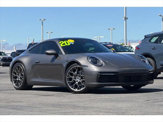 2020 Porsche 911 Carrera