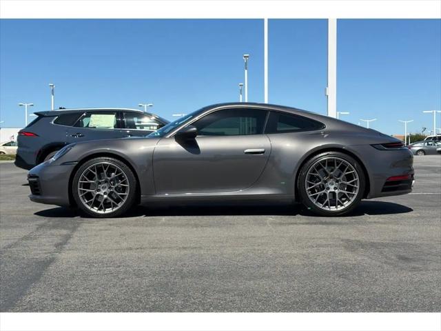 2020 Porsche 911 Carrera