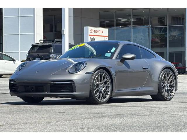 2020 Porsche 911 Carrera