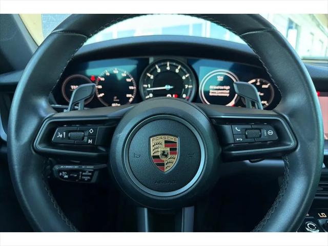 2020 Porsche 911 Carrera